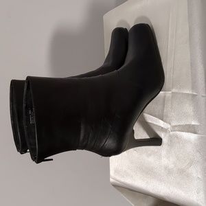 Zeria Heeled Boots
